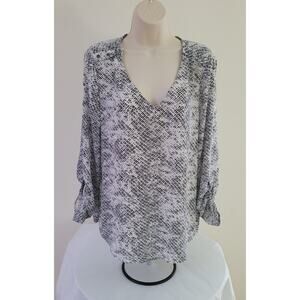 DALIA White w/Black Snakeskin print, Long Roll-tab Sleeves, V-neck Blouse/top-LG